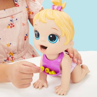 Baby Alive Lil Snacks Baby Doll - Pelo Rubio